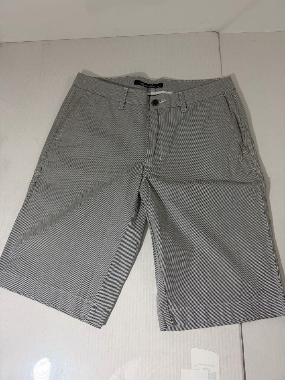Kenneth Cole New York Gray Pinstripe Flat-Front Shorts